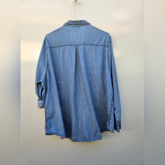 Charlotte Russe Blue Denim Shirt - Picture 6 of 7